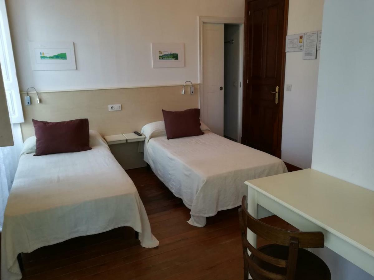 Casa Simon Hotel Tríacastela Buitenkant foto